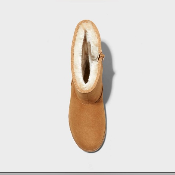 Cat & Jack Natalia Shearling Style Boots Cognac 4 - Picture 3 of 9